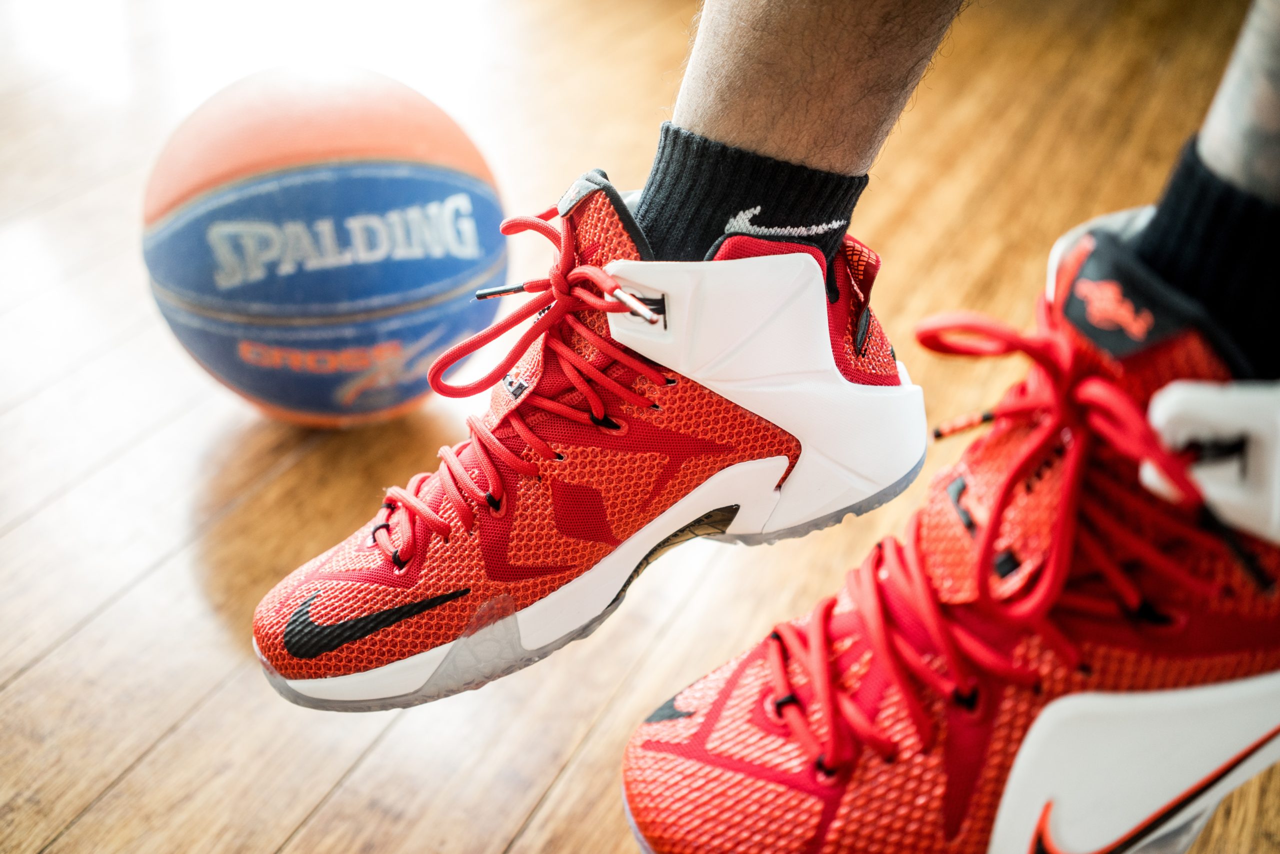 Best Basketball Shoes for Big Guys 